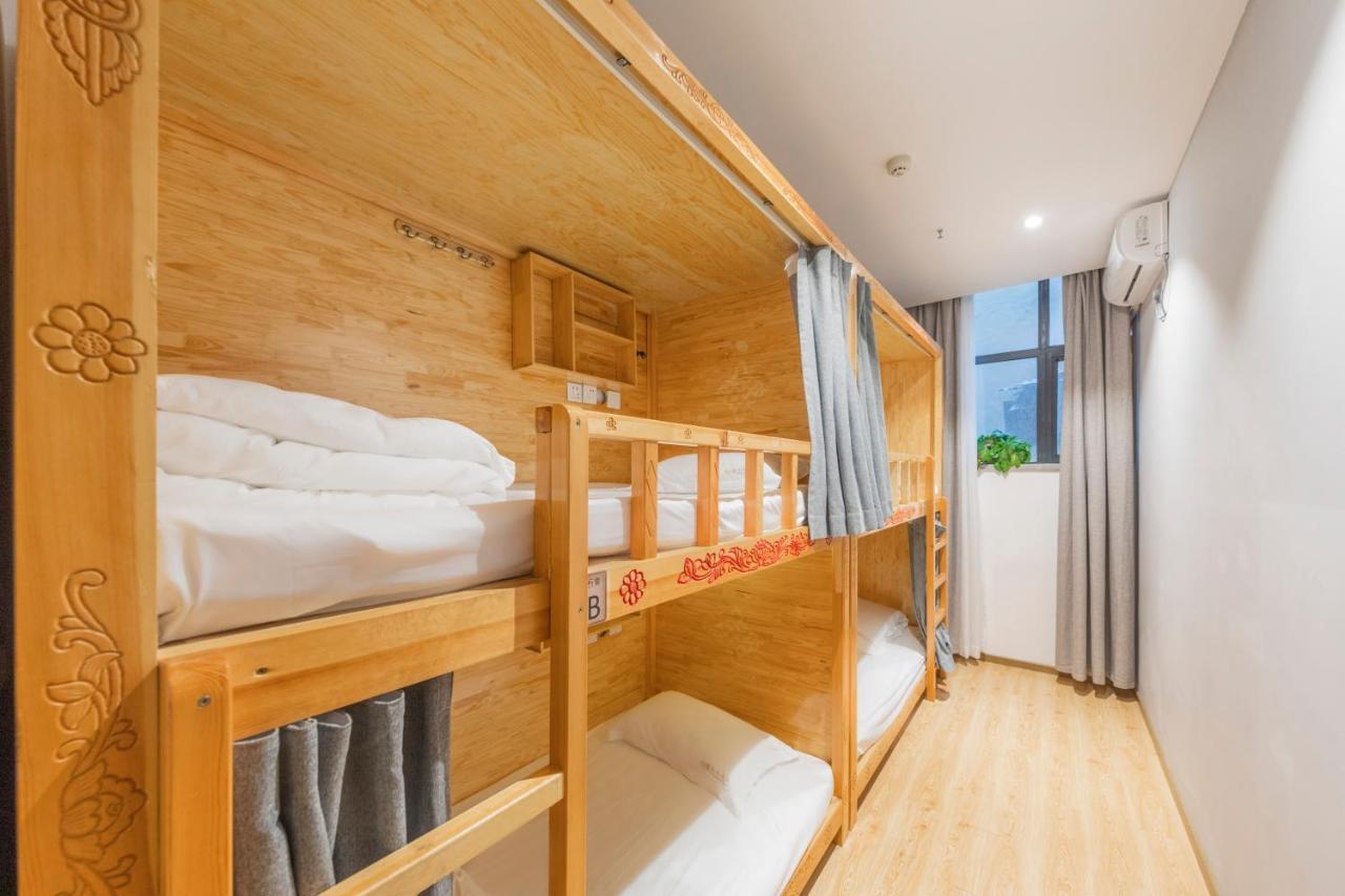 Fangorn Hostel Τσονγκίνγκ Εξωτερικό φωτογραφία